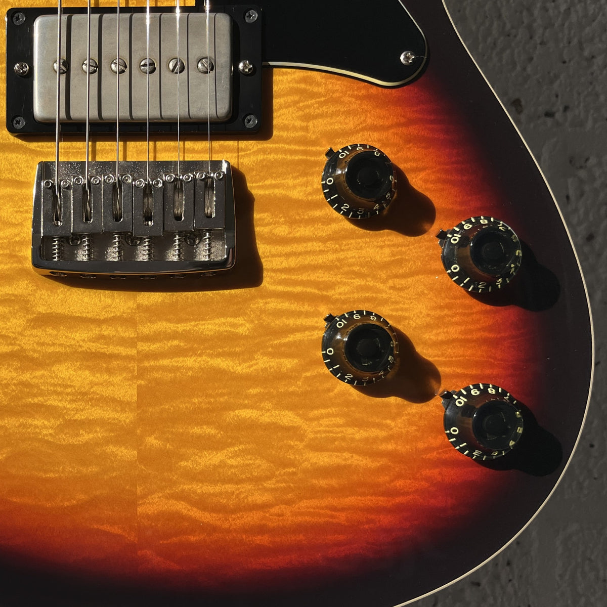 oopegg trailbreaker mk2 limited edition 3-tone sunburst controls bridge