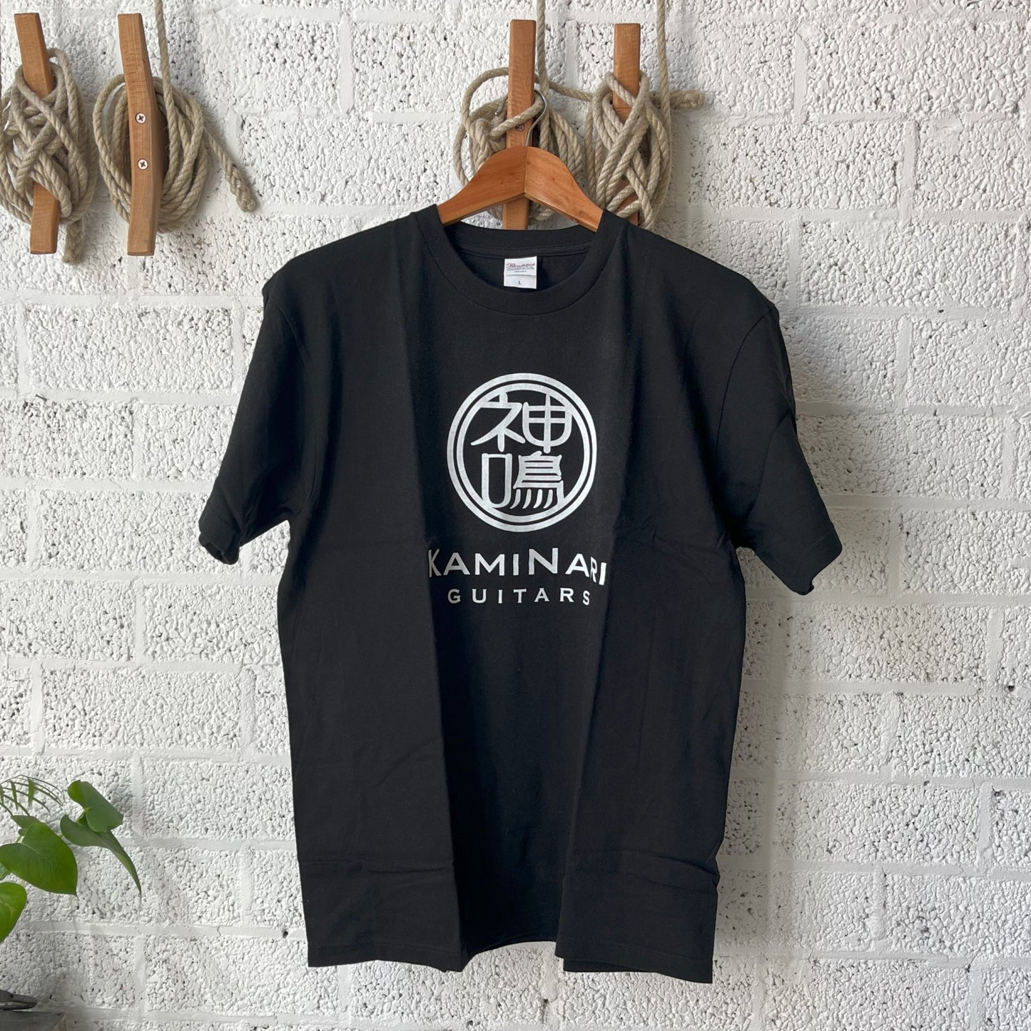 KAMINARI T-shirt Manches Courtes