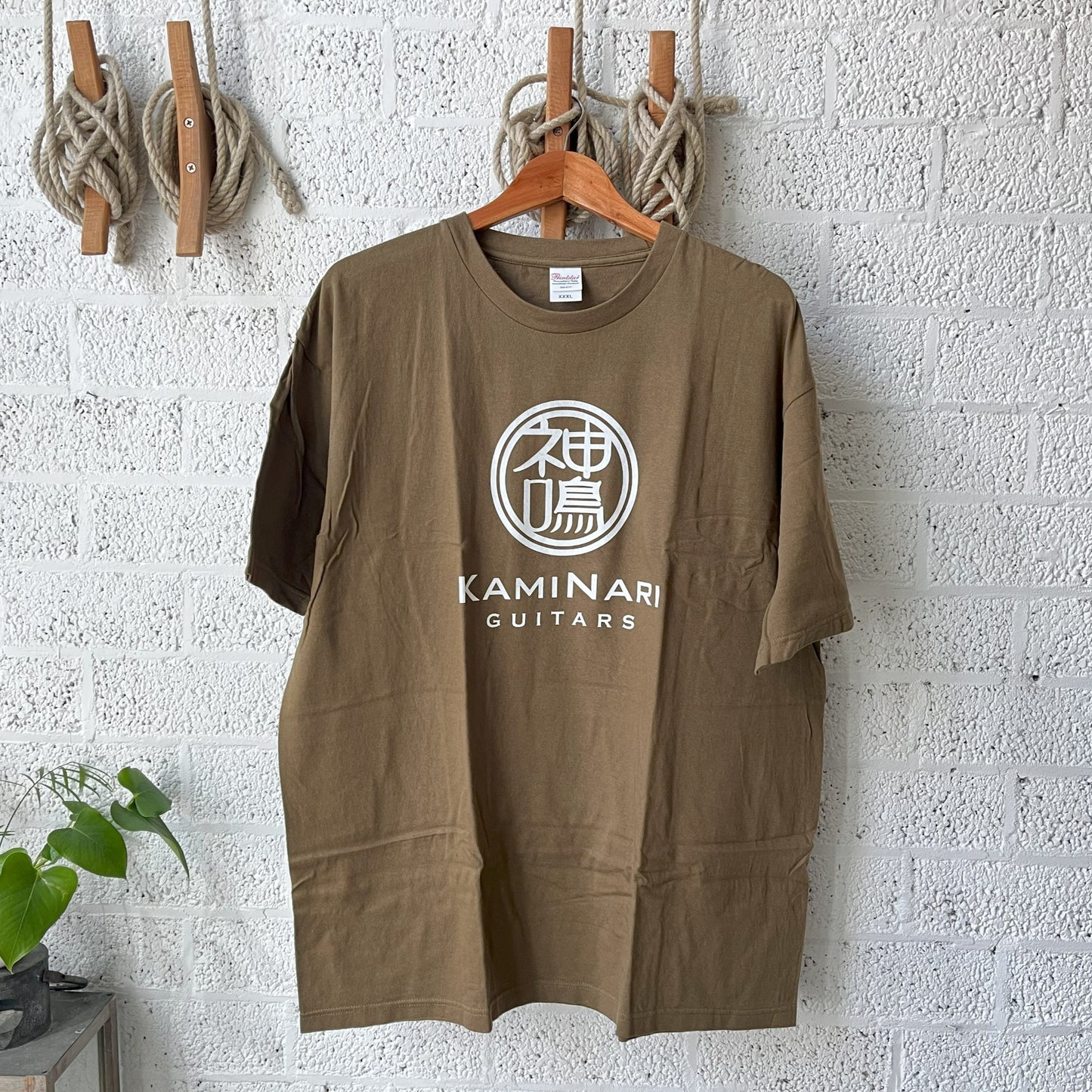KAMINARI T-shirt Manches Courtes