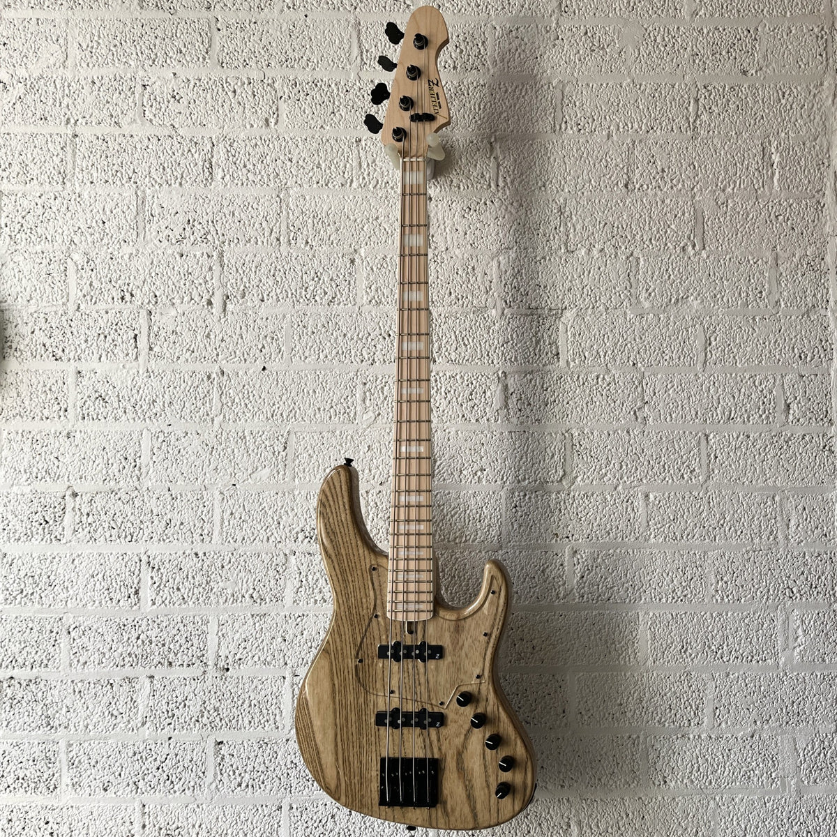 atelier z beta4 natural black line