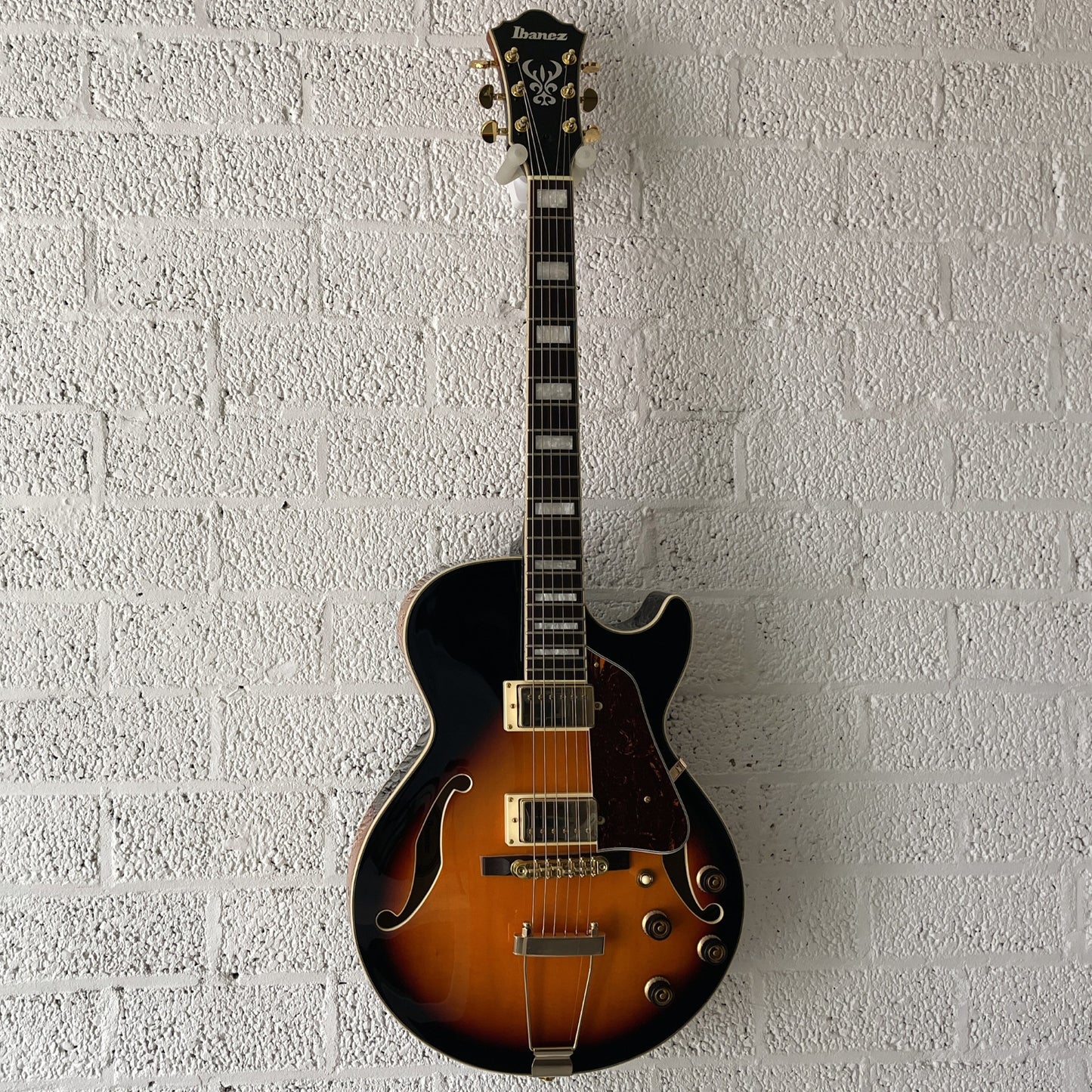 ibanez ag75g brown sunburst hollow body electric guitar