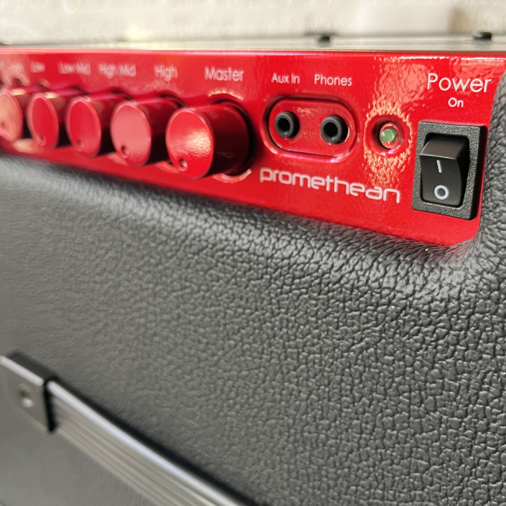 ibanez promethean p20 bass combo amp control panel