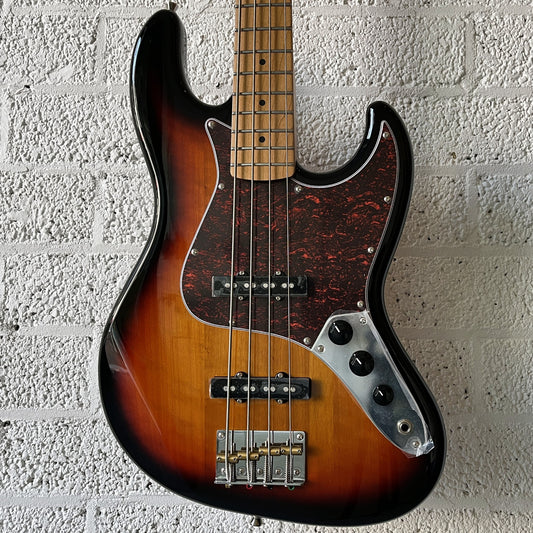 jet jjb300 bass sunburst body closeup