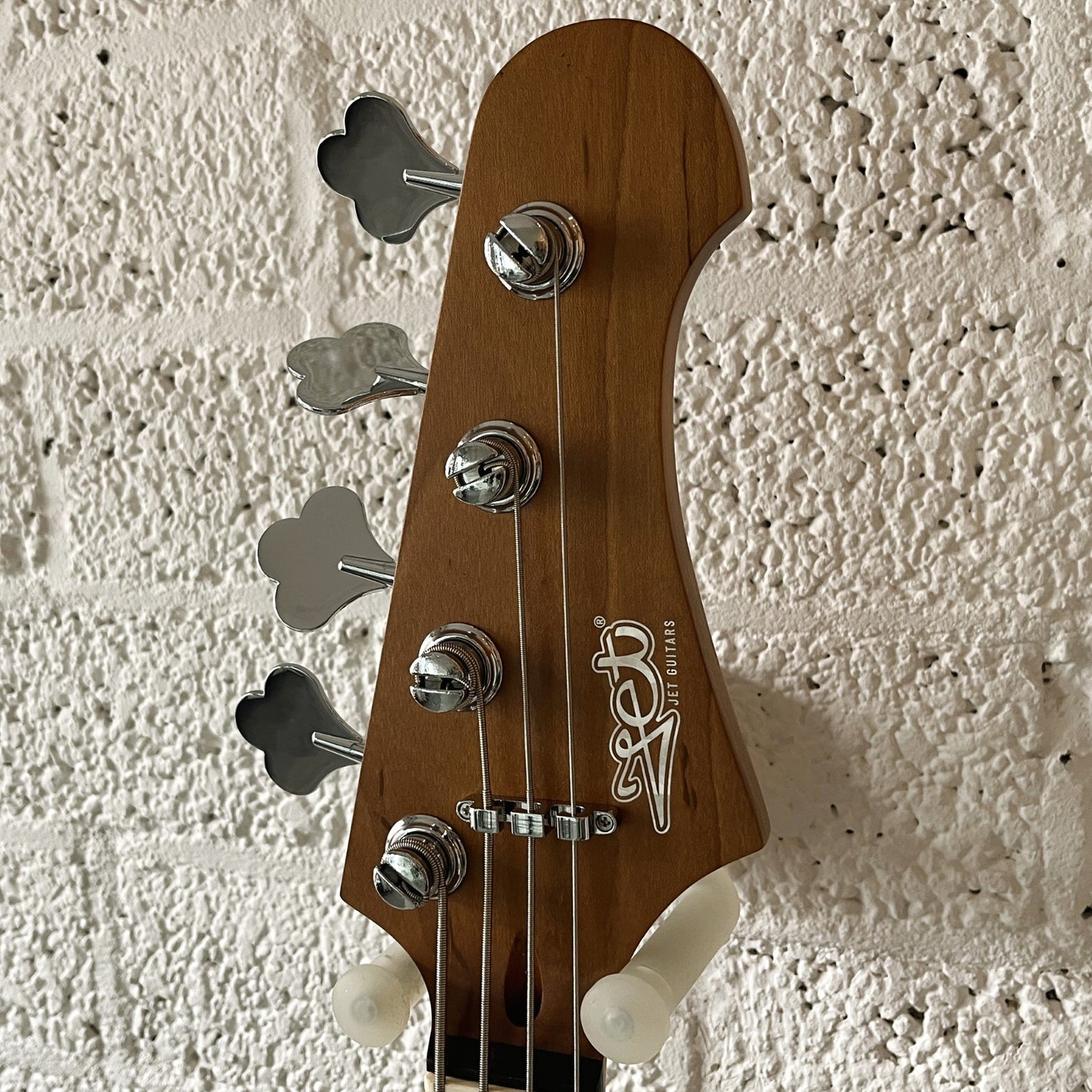 jet jpb300 electric bass green rosewood headstock