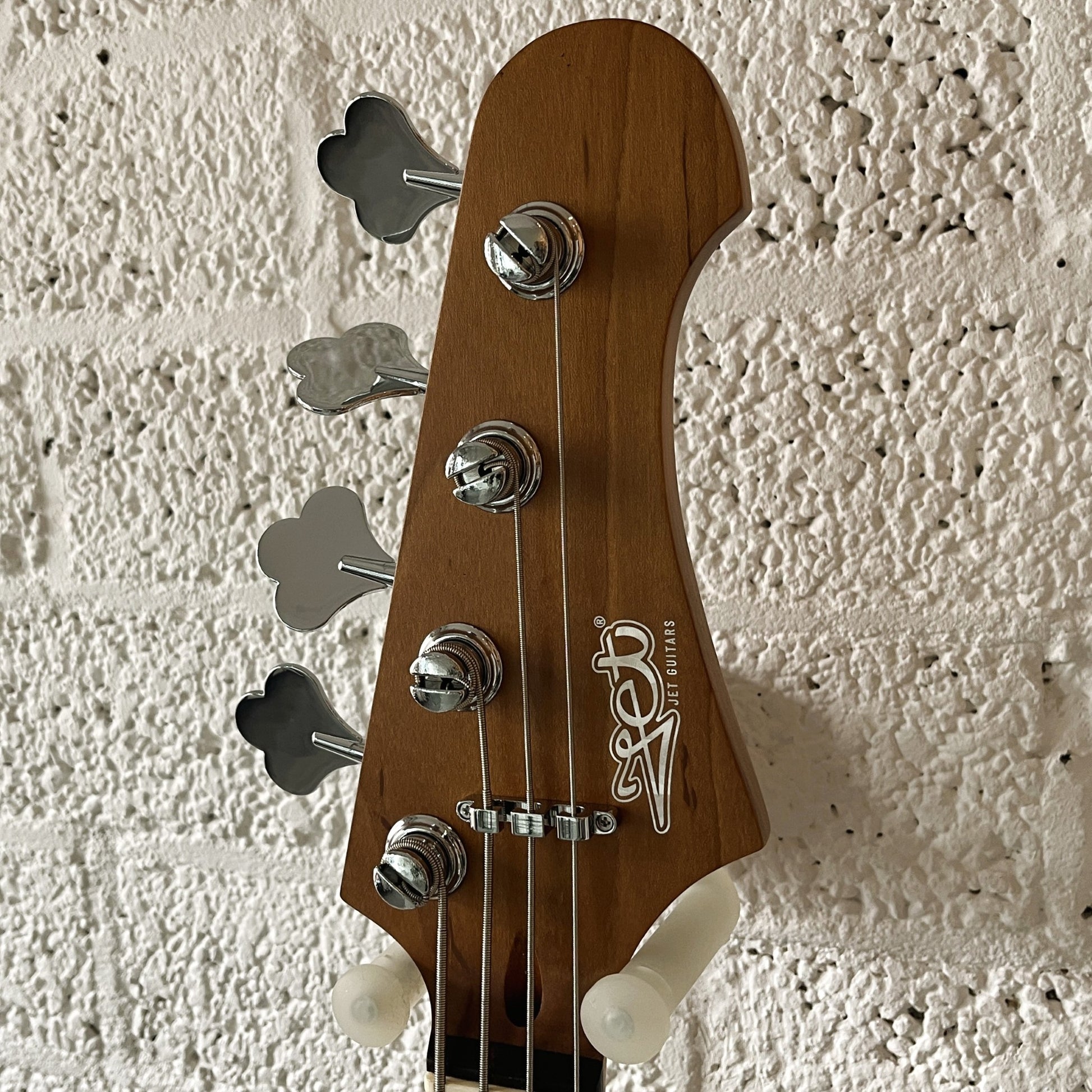 jet jpb300 electric bass green rosewood headstock