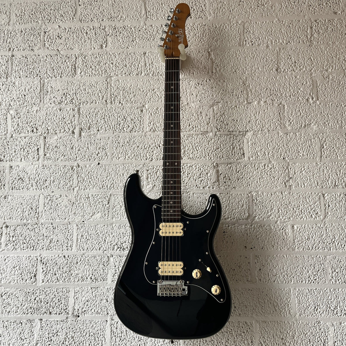 jet js400 electric guitar black rosewood fingerboard hh