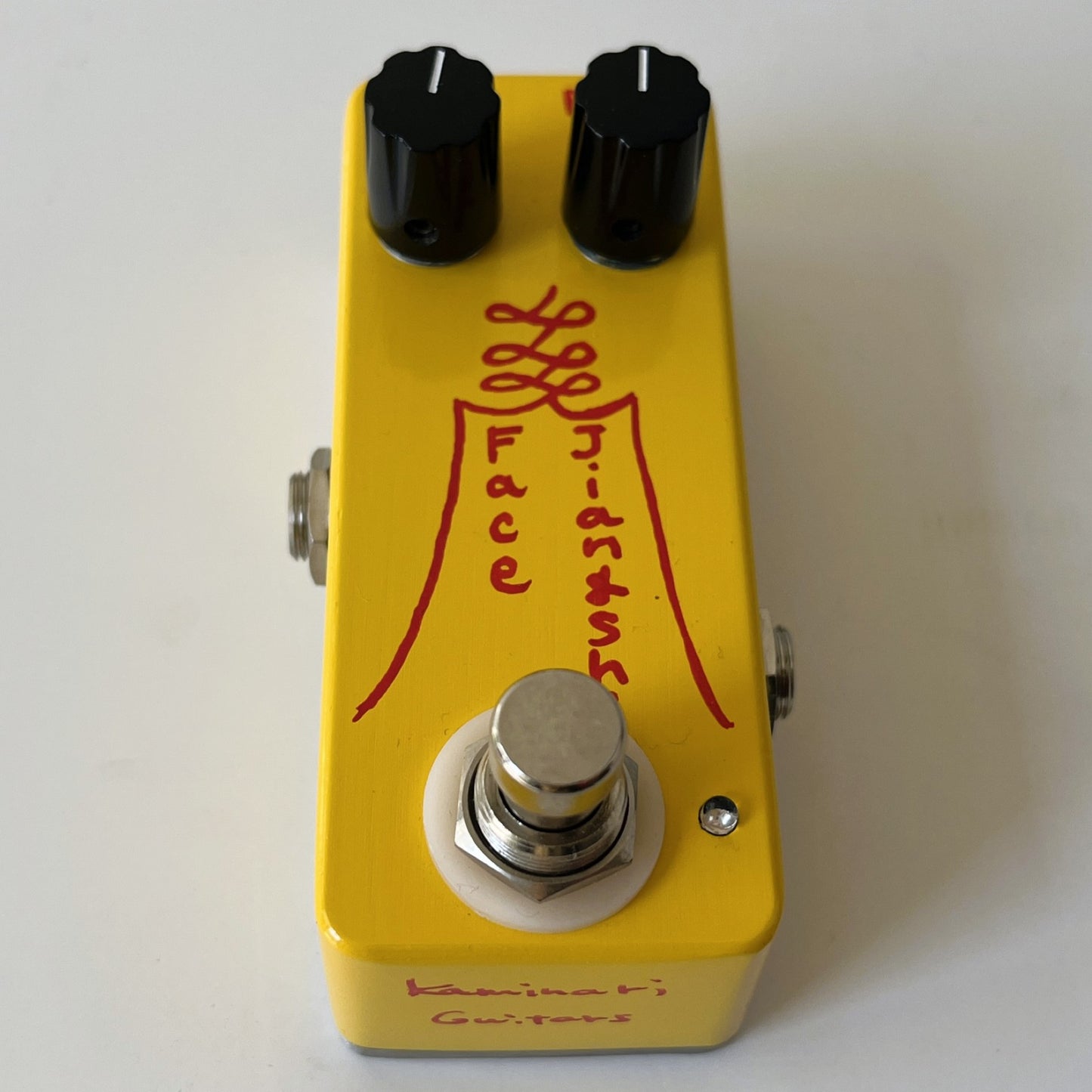 kaminari jiangshi face fuzz pedal – hand-built silicon fuzz with vintage tone - top front view