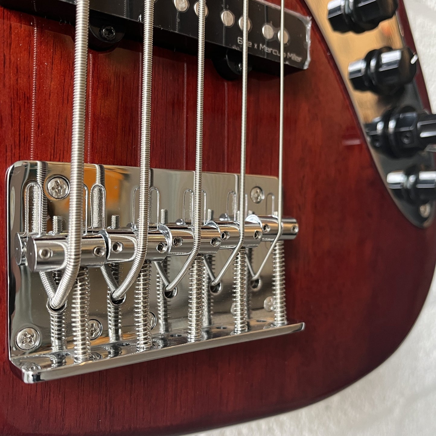 sire marcus miller v3+5 5-string mahogany electric bass bridge