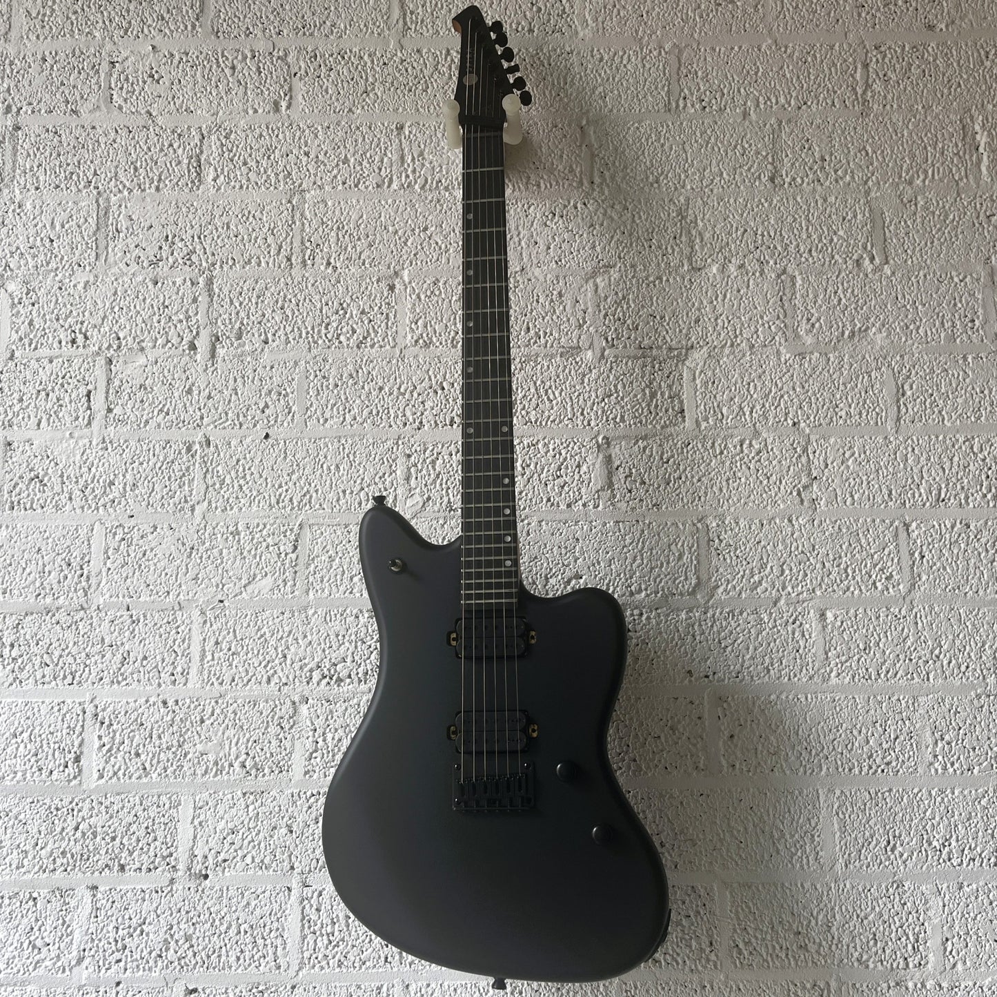 spira j400 mbk satin black electric guitar