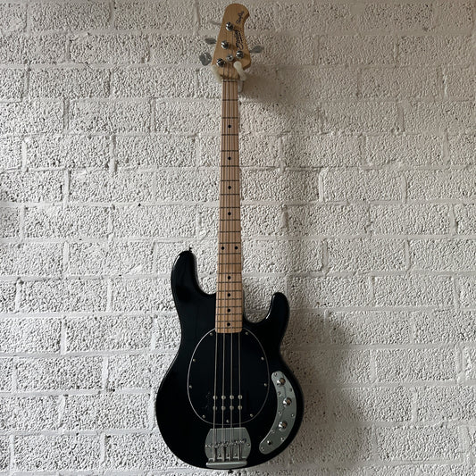 sterling by music man sub series stingray ray4 black