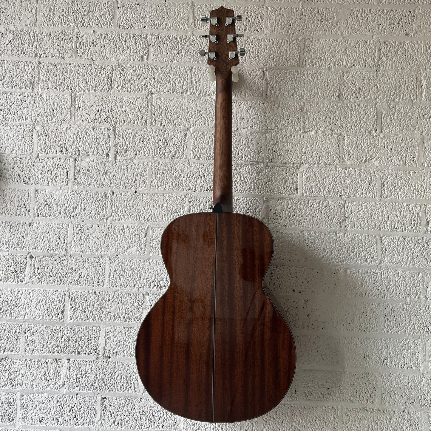 takamine gn30 brown sunburst acoustic guitar nex body back view