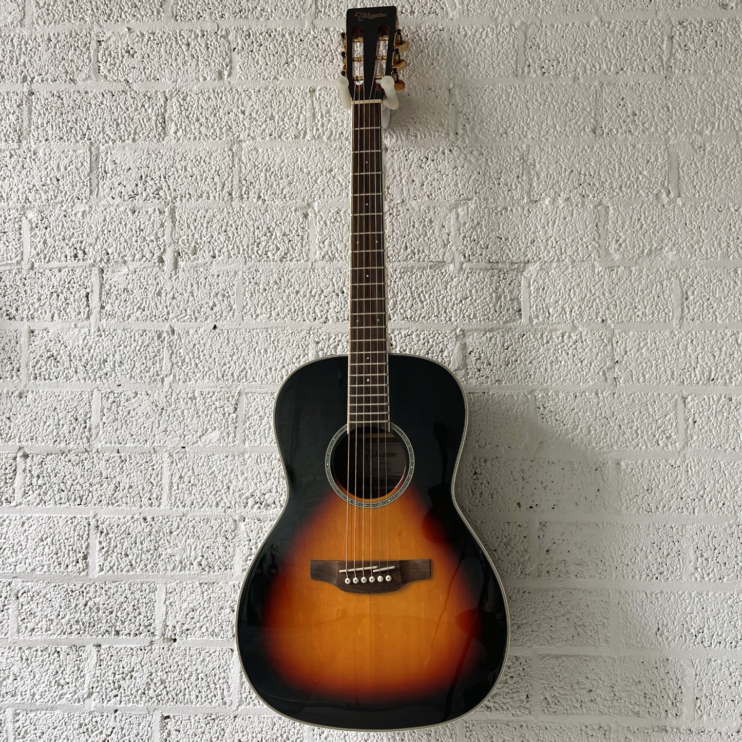 takamine gy51ebsb new yorker guitar sunburst