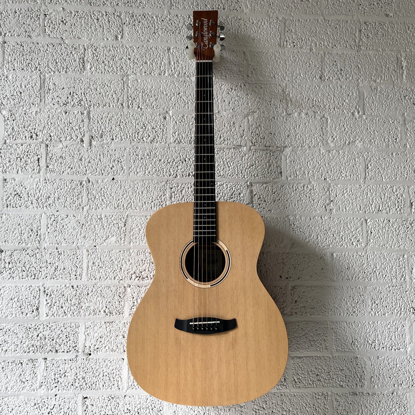 tanglewood tr3 roadster auditorium acoustic guitar